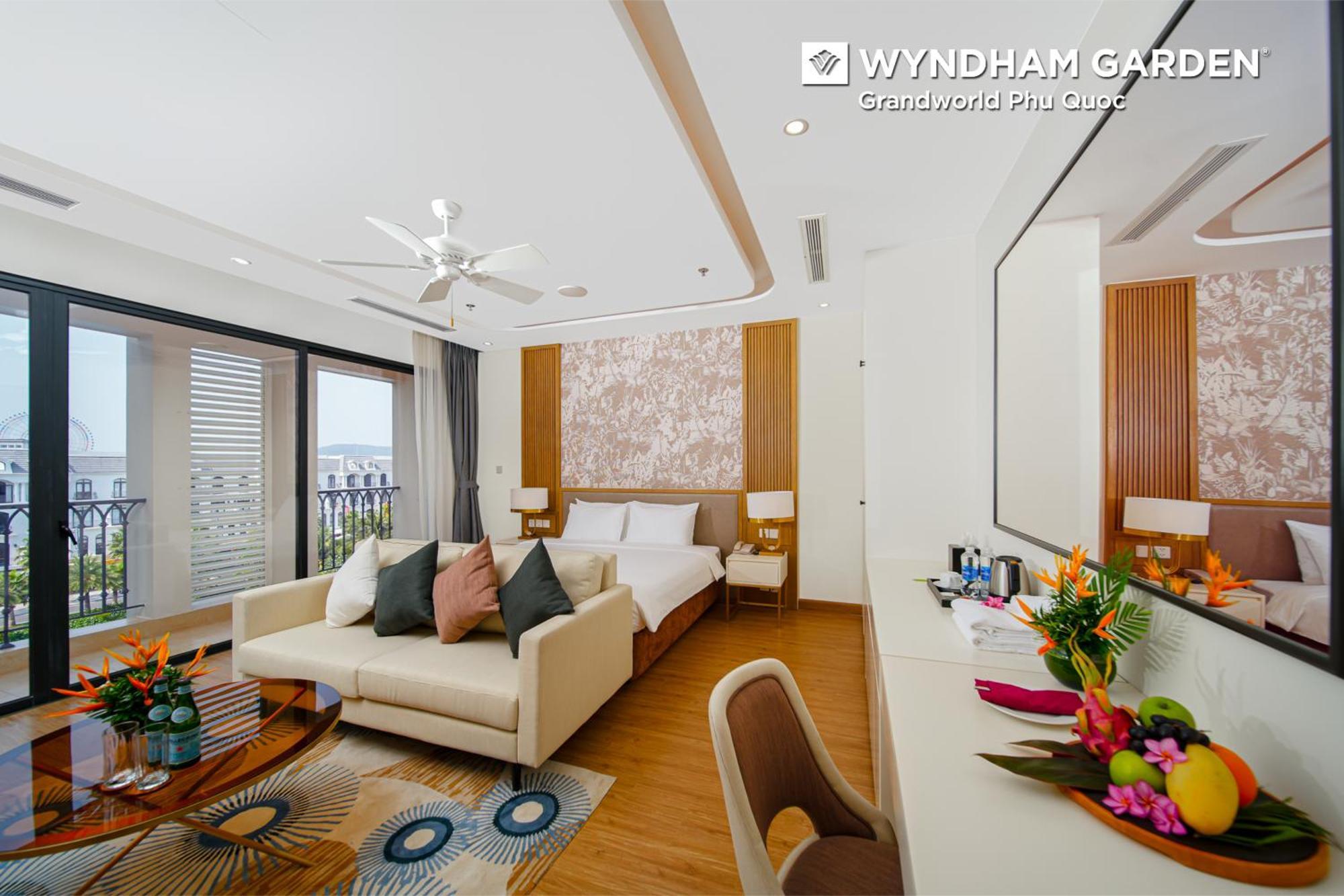 Hotel Wyndham Garden Grandworld Phu Quoc Exterior foto