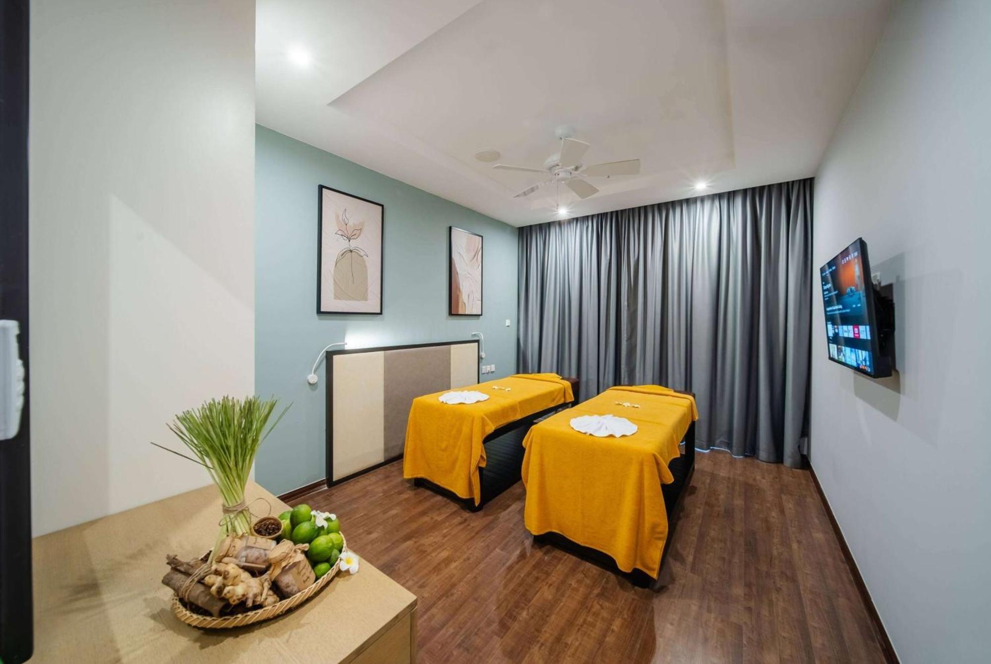 Hotel Wyndham Garden Grandworld Phu Quoc Exterior foto